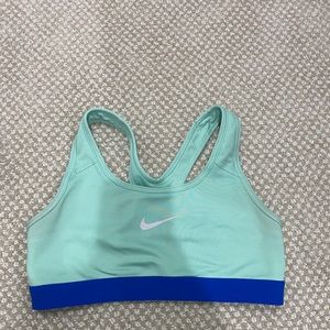 nike sports bra
